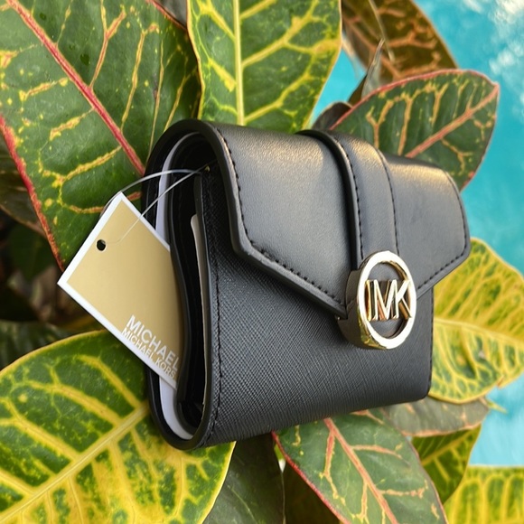 MICHAEL KORS CARMEN MEDIUM LOGO AND FAUX LEATHER WALLET BLACK - Picture 2 of 16